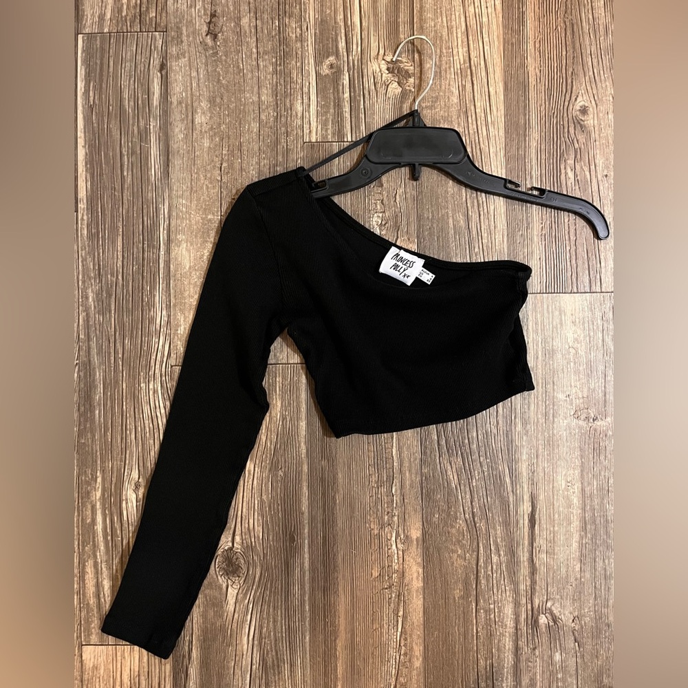 Princess Polly Brianna One Shoulder Long Sleeve Ribbed Crop Top